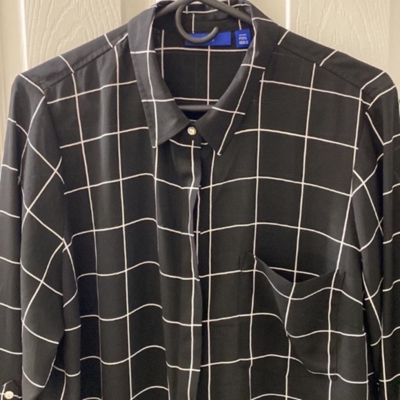 Apt. 9 (petite) PXXL black & white geometric/square button down dress bl… - Picture 3 of 13